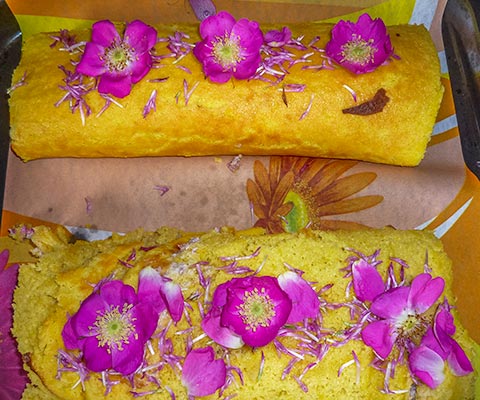 Rosenblütenroulade